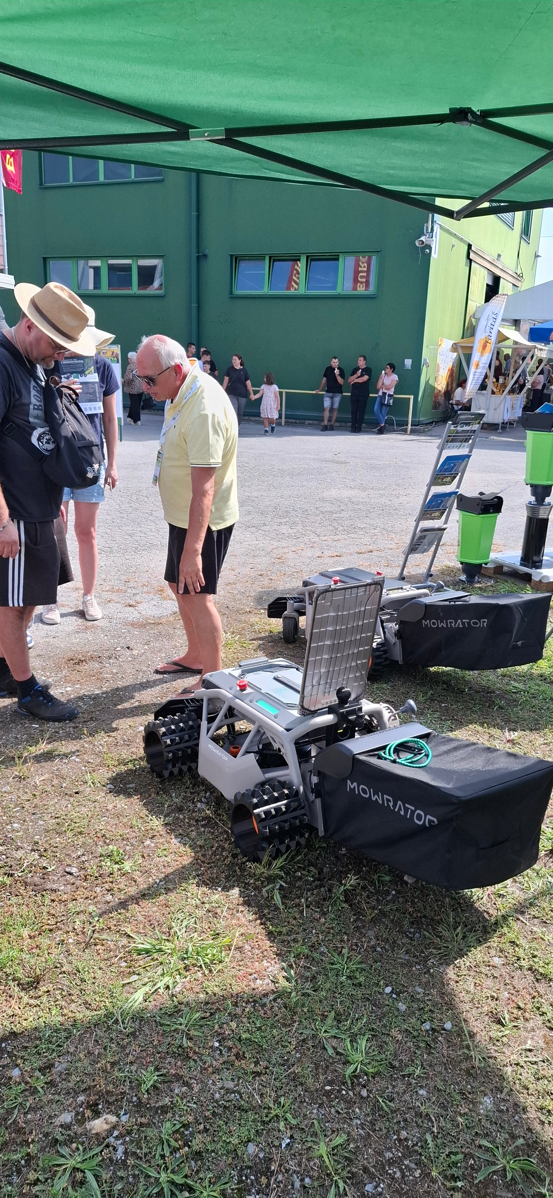 Mowrator S1 – 4WD 18Ah (mit Offroad-Rädern)