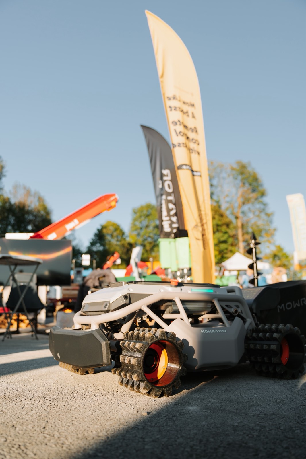 Mowrator S1 – 4WD 18Ah (mit Offroad-Rädern)