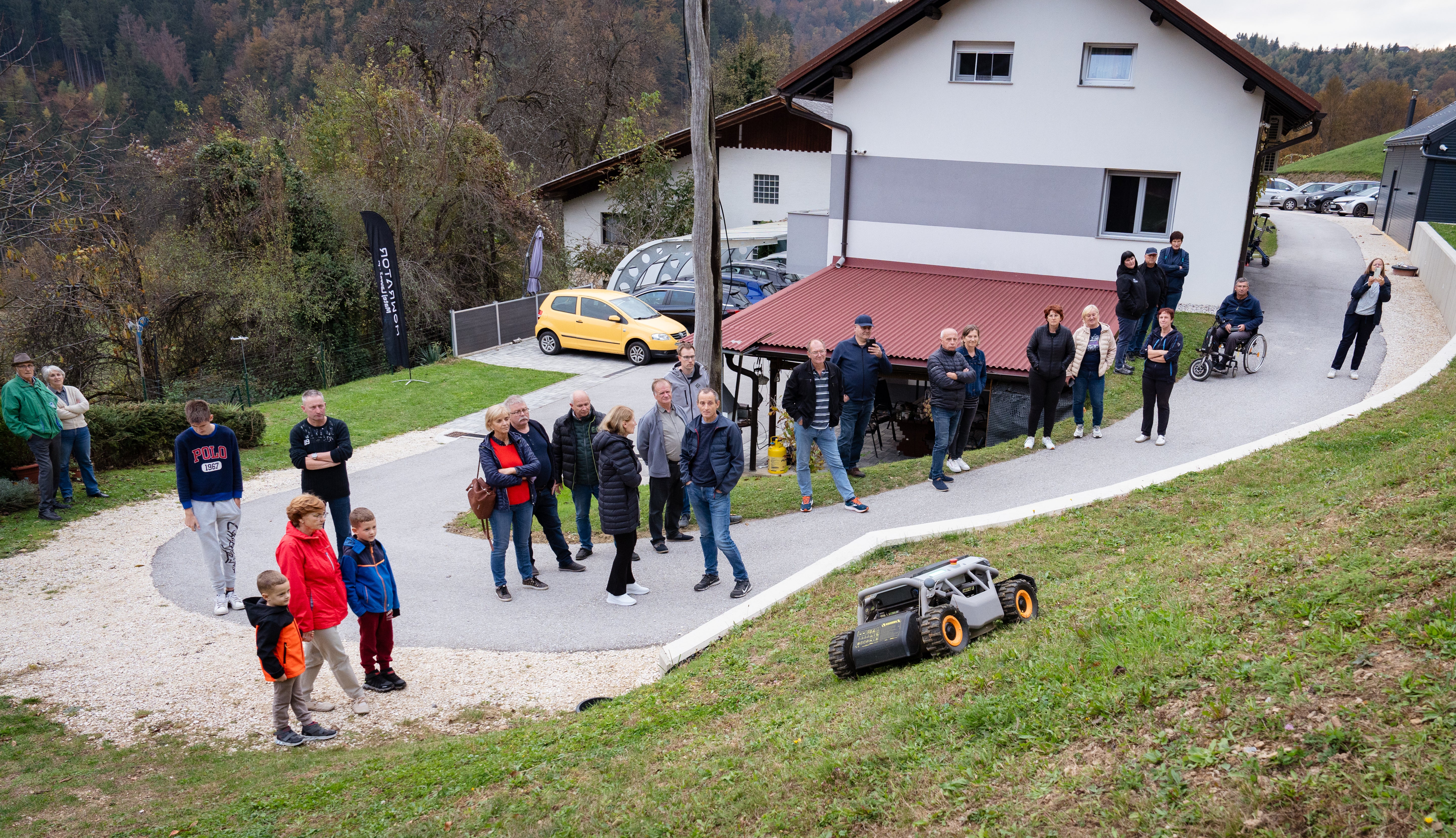 Mowrator S1 – 4WD 12Ah (Terrain-Räder)