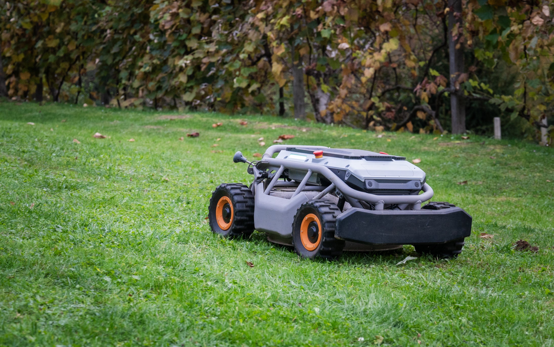 Mowrator S1 – 4WD 12Ah (Terrain-Räder)