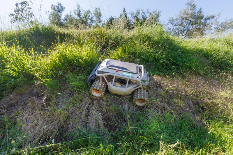 Mowrator S1 – 4WD (mit Offroad-Rädern)