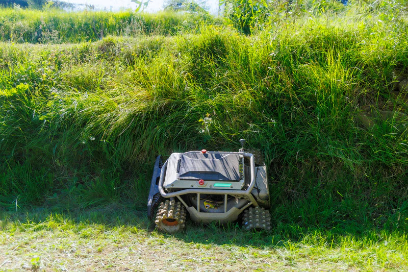 Paar Offroad-Räder für den Mowrator S1