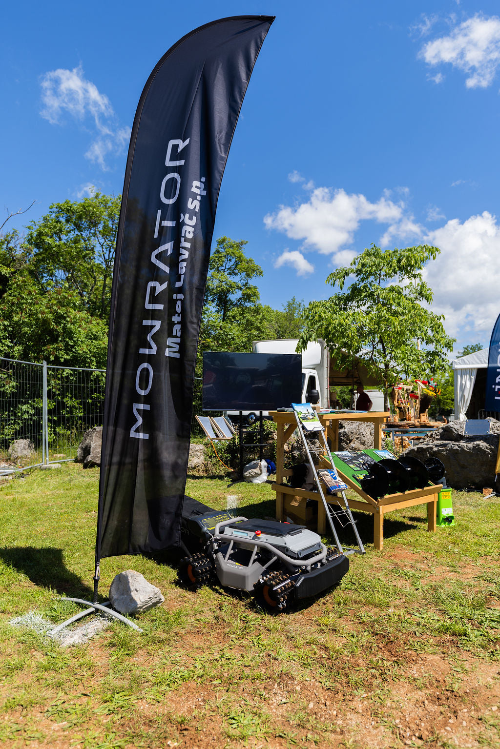 Mowrator S1 – 4WD 18Ah (mit Offroad-Rädern)