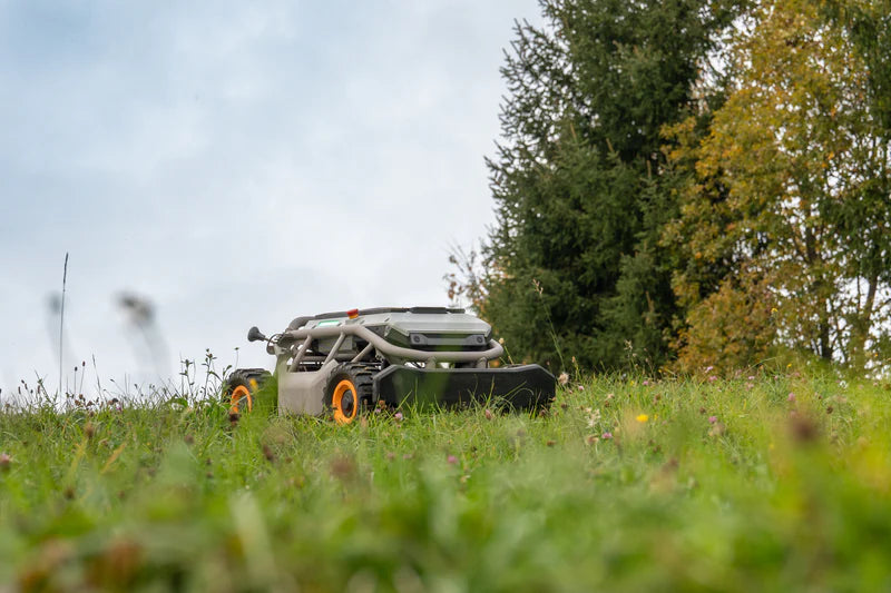 Mowrator S1 – 4WD 12 Ah (mit Terrain-Rädern)