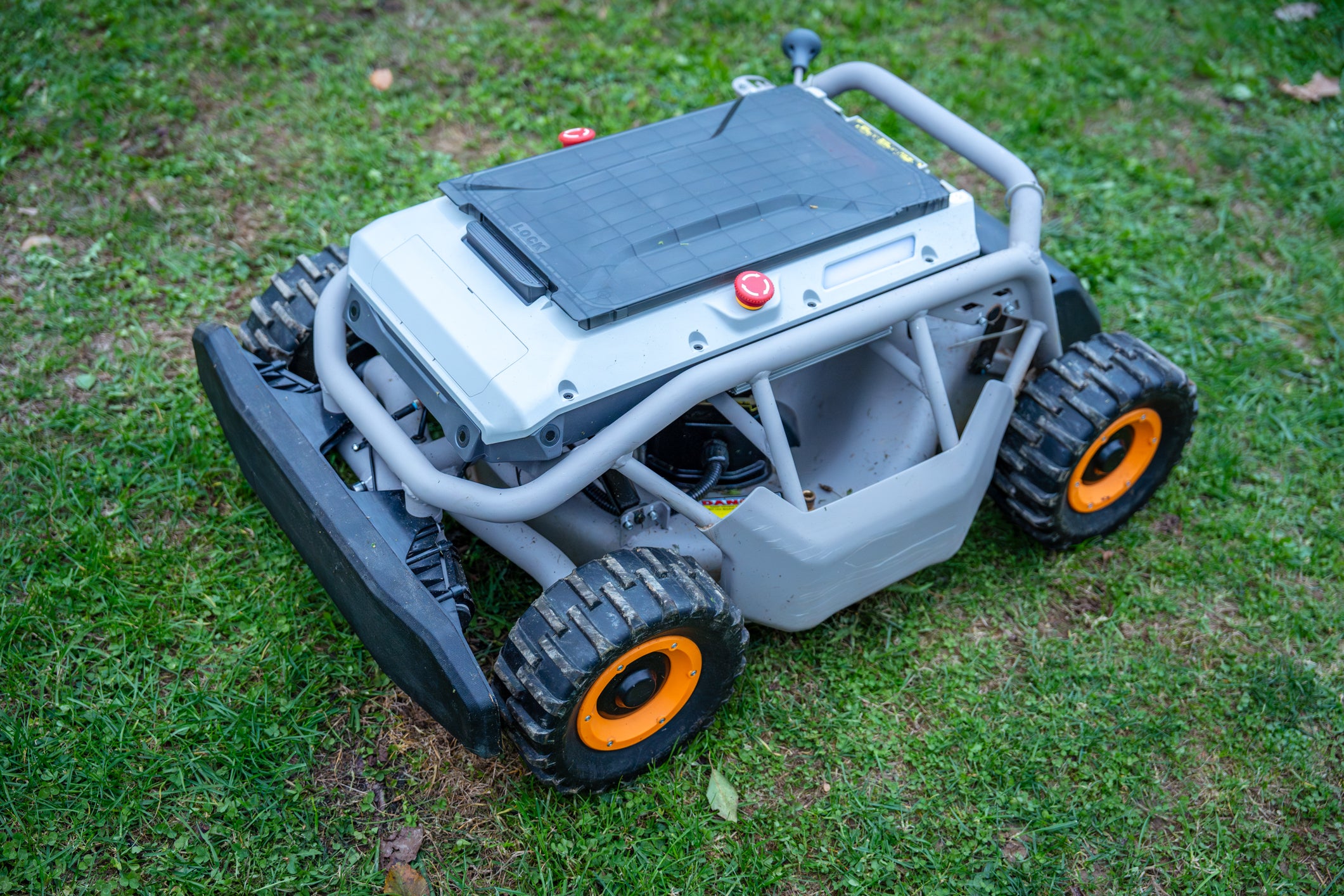 Mowrator S1 – 4WD 12Ah (Terrain-Räder)