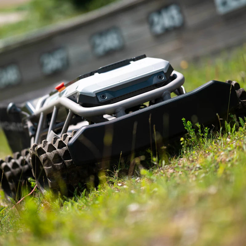 Mowrator S1 – 4WD (mit Offroad-Rädern)