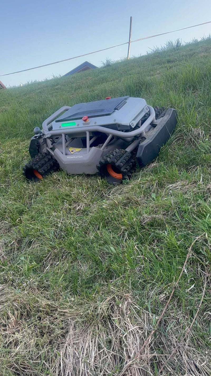 Mowrator S1 – 4WD (mit Offroad-Rädern)