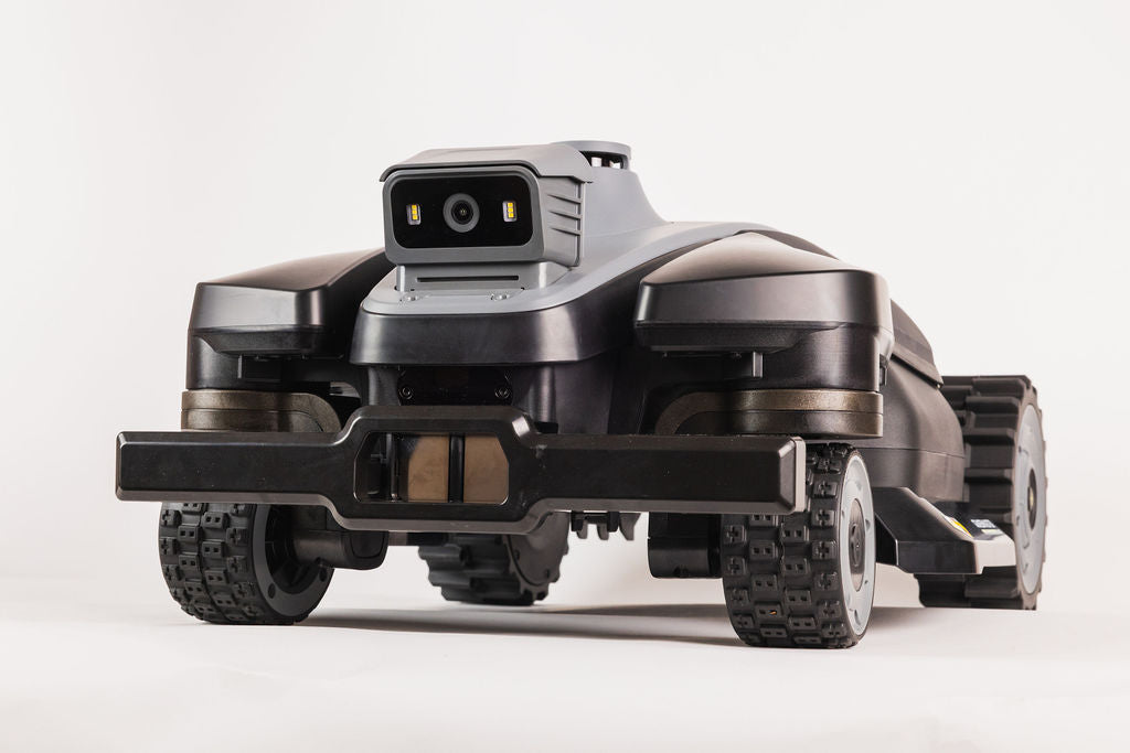 RoboUP Rhino Pro AWD (5.000m²)